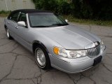 2001 Lincoln Town Car Silver Frost Metallic