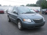 2007 Magnesium Pearl Chrysler Town & Country Touring #83141205