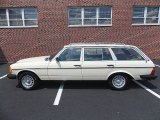 1981 Mercedes-Benz E Class 300 TD Wagon Exterior