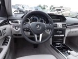 2014 Mercedes-Benz E 400 Hybrid Sedan Dashboard