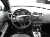 2013 Dodge Avenger SE Dashboard