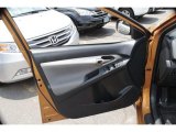 2010 Toyota Matrix 1.8 Door Panel