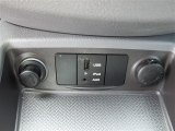 2012 Hyundai Santa Fe GLS Controls