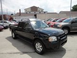 2004 Nissan Frontier SC Crew Cab 4x4 Front 3/4 View