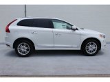Ice White Volvo XC60 in 2014