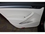 2013 Volkswagen Passat 2.5L Wolfsburg Edition Door Panel