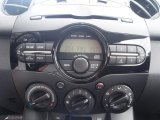 2013 Mazda MAZDA2 Sport Controls