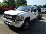 2014 Chevrolet Silverado 3500HD WT Crew Cab 4x4 Chassis Front 3/4 View