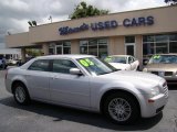 2005 Chrysler 300 Touring