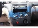 2003 Mitsubishi Outlander XLS Controls