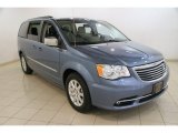 2012 Chrysler Town & Country Touring - L