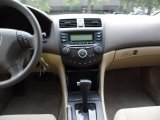 2005 Honda Accord LX Sedan Dashboard