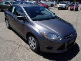 2014 Ford Focus S Sedan Front 3/4 View