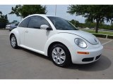 2009 Volkswagen New Beetle 2.5 Coupe Front 3/4 View