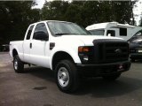 2008 Ford F350 Super Duty XL SuperCab 4x4 Front 3/4 View
