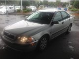 2001 Volvo S40 1.9T