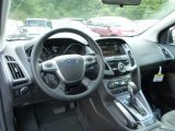 2014 Ford Focus Titanium Sedan Dashboard