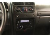 2004 Nissan Frontier XE V6 Crew Cab 4x4 Controls