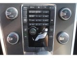 2011 Volvo XC60 3.2 R-Design Controls