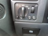 2004 Chevrolet Colorado LS Regular Cab 4x4 Controls