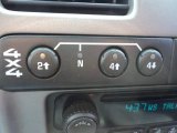 2004 Chevrolet Colorado LS Regular Cab 4x4 Controls