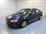 2010 Volvo S80 3.2 Front 3/4 View