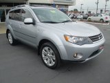 2008 Cool Silver Metallic Mitsubishi Outlander XLS #84257008