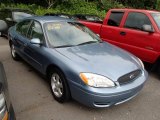 2007 Ford Taurus SEL Front 3/4 View