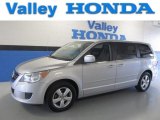 2009 Mercury Sliver Metallic Volkswagen Routan SEL #84403896