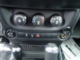 2014 Jeep Wrangler Unlimited Sport S 4x4 Controls