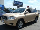 2010 Sandy Beach Metallic Toyota Highlander V6 4WD #84618174