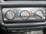 2000 Chevrolet S10 LS Regular Cab 4x4 Controls