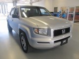 2006 Honda Ridgeline RT Front 3/4 View