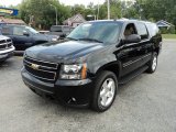 2008 Chevrolet Suburban 1500 LTZ 4x4 Front 3/4 View