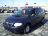 2005 Midnight Blue Pearl Chrysler Town & Country LX #8457220