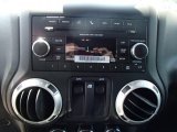2014 Jeep Wrangler Rubicon 4x4 Audio System