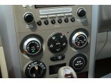 2006 Suzuki Grand Vitara Luxury 4x4 Controls