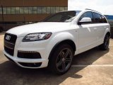 2014 Audi Q7 3.0 TDI quattro S Line Package Exterior