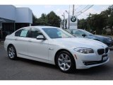 2013 BMW 5 Series 550i xDrive Sedan Front 3/4 View