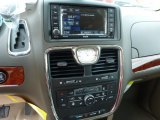 2014 Chrysler Town & Country Touring-L Controls