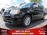 2014 Brilliant Black Crystal Pearl Chrysler Town & Country Limited #84907801