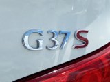 2011 Infiniti G 37 S Sport Convertible Marks and Logos