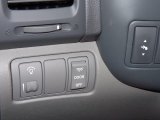 2010 Kia Sedona EX Controls