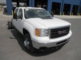 2014 GMC Sierra 3500HD Crew Cab 4x4 Dually Chassis Front 3/4 View