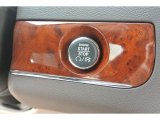 2014 Chrysler Town & Country Touring-L Controls