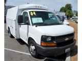 2004 Summit White Chevrolet Express 3500 Cutaway Commercial Van #85024018