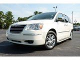 2008 Chrysler Town & Country Limited Front 3/4 View