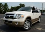 2013 Ford Expedition XLT 4x4 Front 3/4 View