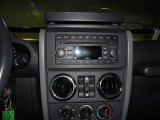 2008 Jeep Wrangler Unlimited X 4x4 Controls
