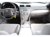2007 Toyota Camry LE Dashboard